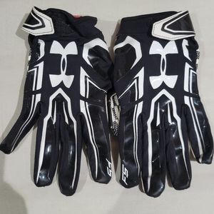 Under Armour Football Gloves-XXL